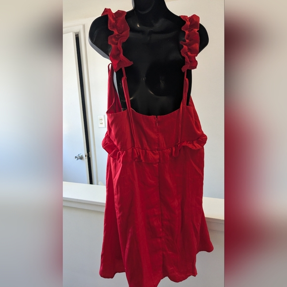 Red Rose Dress - Picture 4 of 6